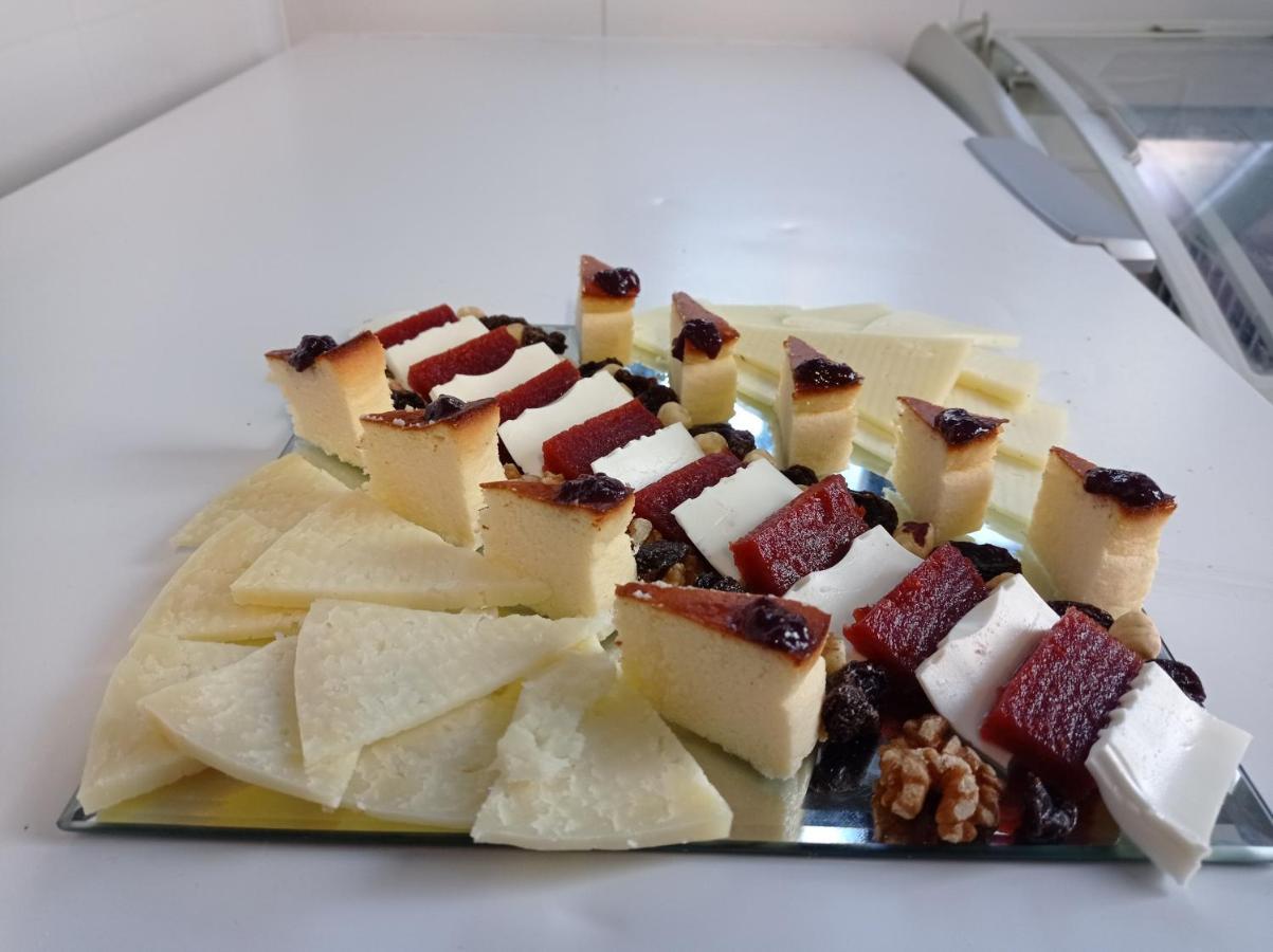 H La Cabana Pozuelo de Alarcón Esterno foto