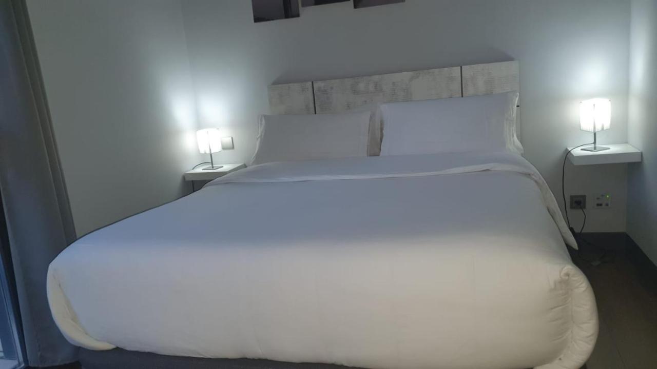 H La Cabana Pozuelo de Alarcón Esterno foto