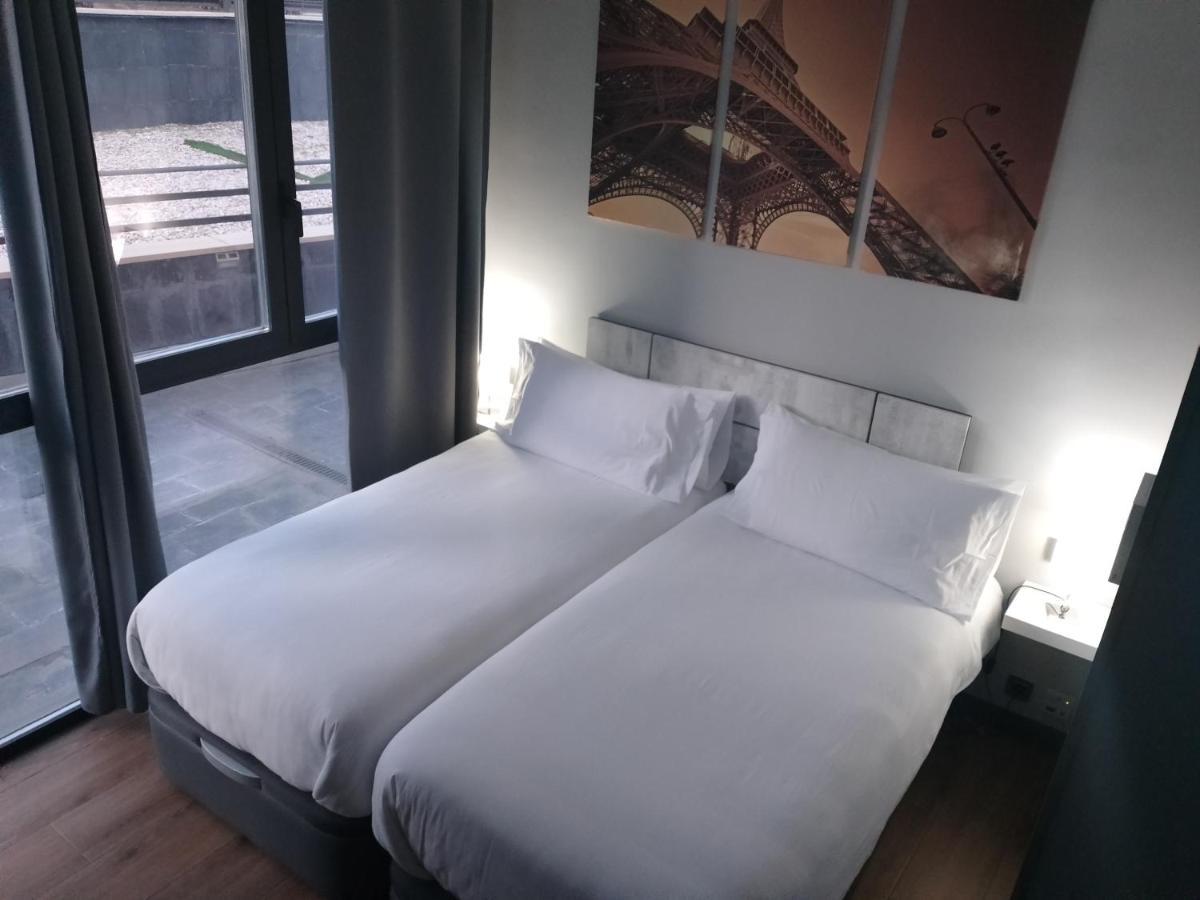 H La Cabana Pozuelo de Alarcón Esterno foto