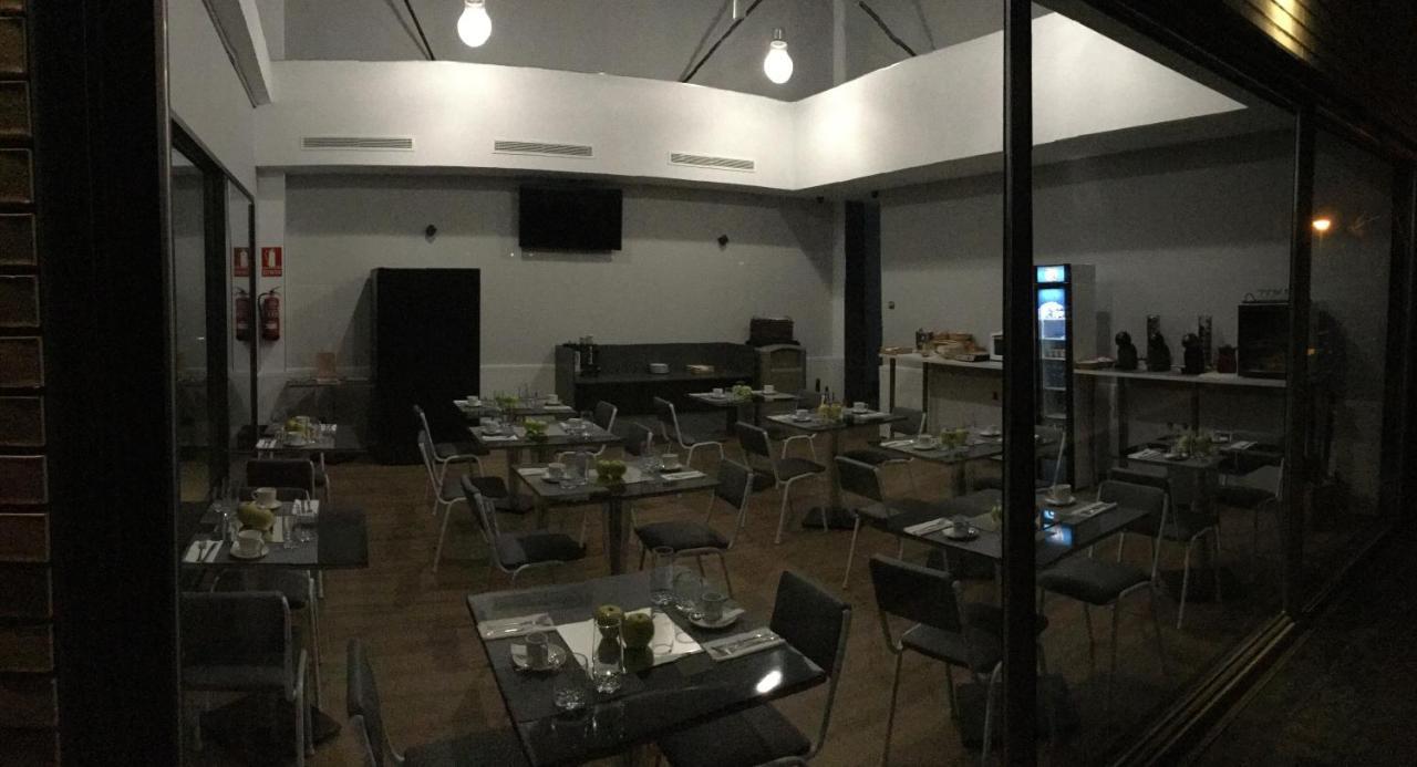 H La Cabana Pozuelo de Alarcón Esterno foto