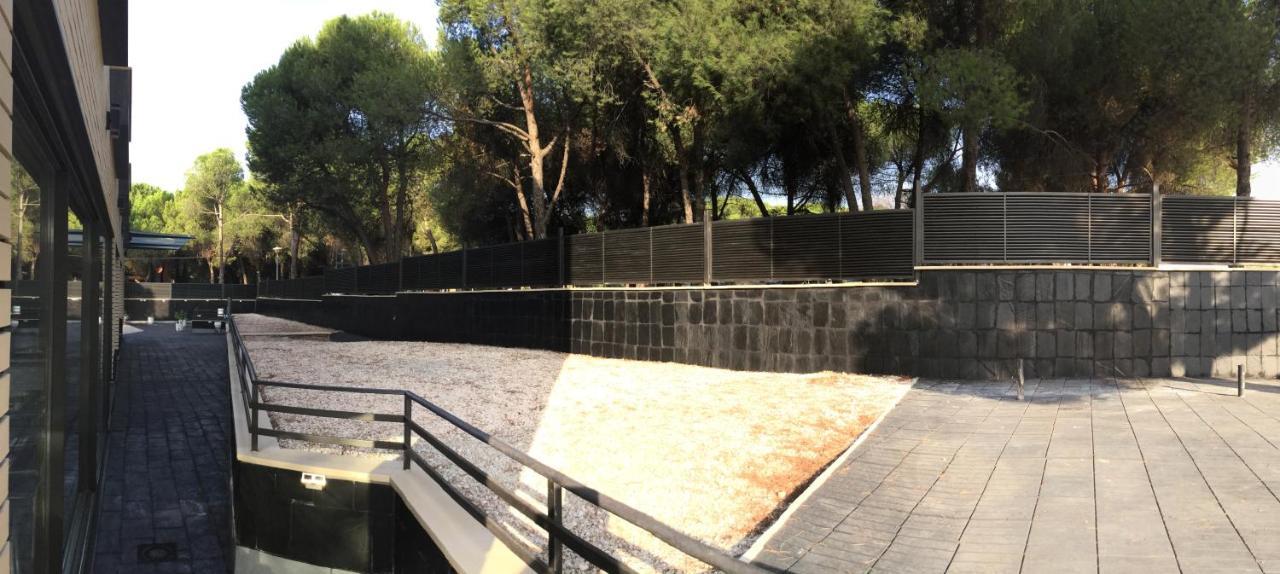 H La Cabana Pozuelo de Alarcón Esterno foto